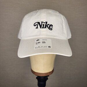 NIKE FV5555-100 1972 Club Cap L/XL Embroidered Nike Logo
